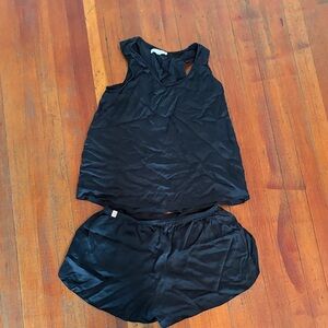 Lunya Women's Black Tulip Sleepwear Set